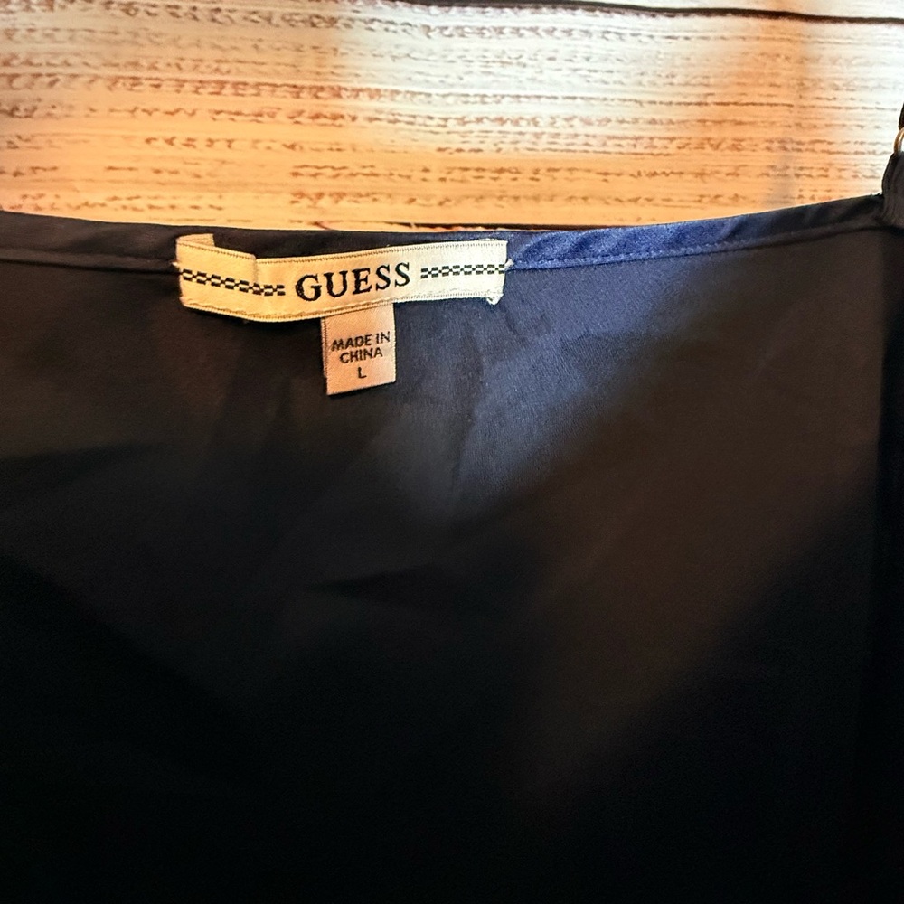 Guess Slip/Intimate - Picture 3 of 3